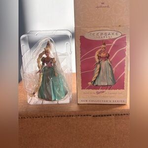 Hallmark Keepsake Ornament Barbie as Rapunzel Doll #1 In Series 1997